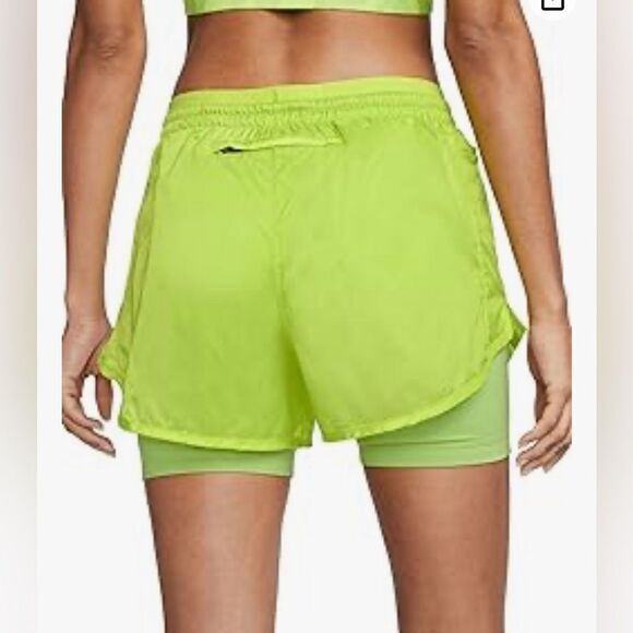- Nike Icon Clash Tempo Luxe Green Running Shorts Size XS - Picture 2 of 5